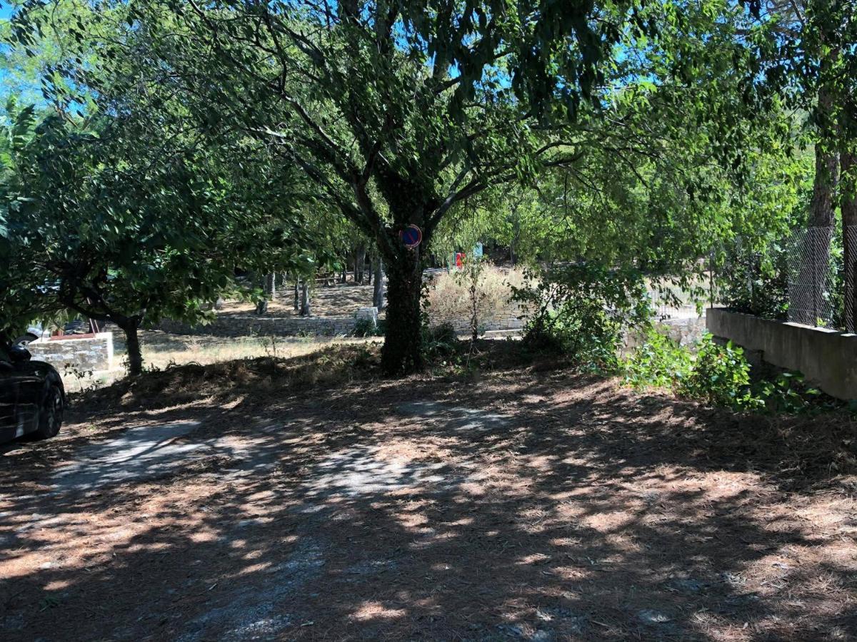 Villa Jolie Annexe Du Mas Dans Le Coeur De La Garrigue Nimoise Nîmes Exterior foto