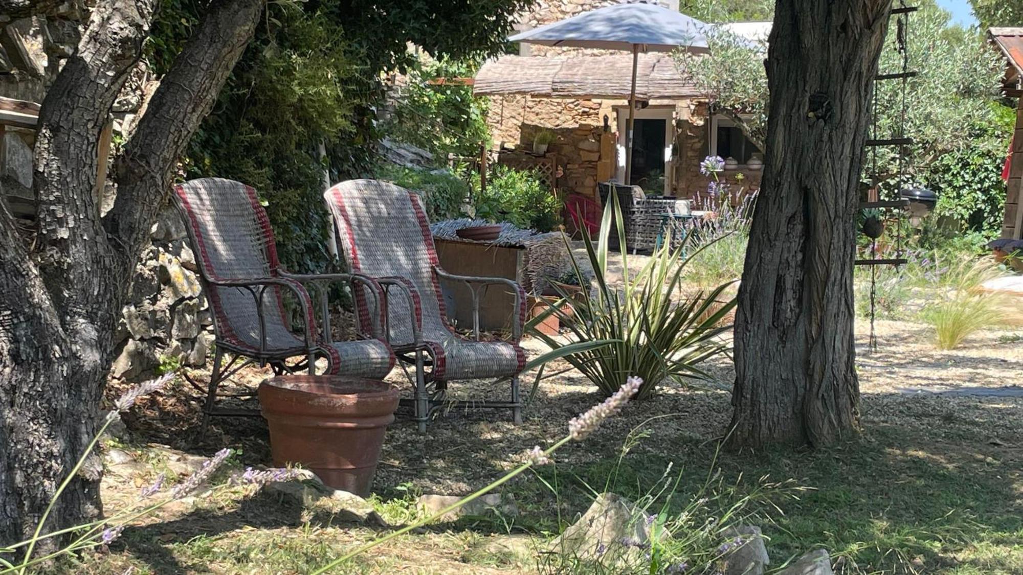 Villa Jolie Annexe Du Mas Dans Le Coeur De La Garrigue Nimoise Nîmes Exterior foto